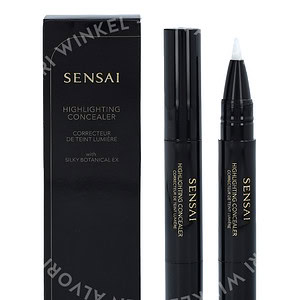 Sensai Highlighting Concealer 3
