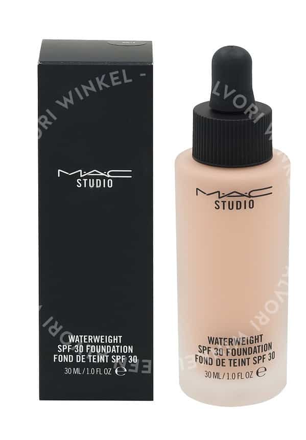 MAC Studio Waterweight Foundation SPF30 30ml NW18