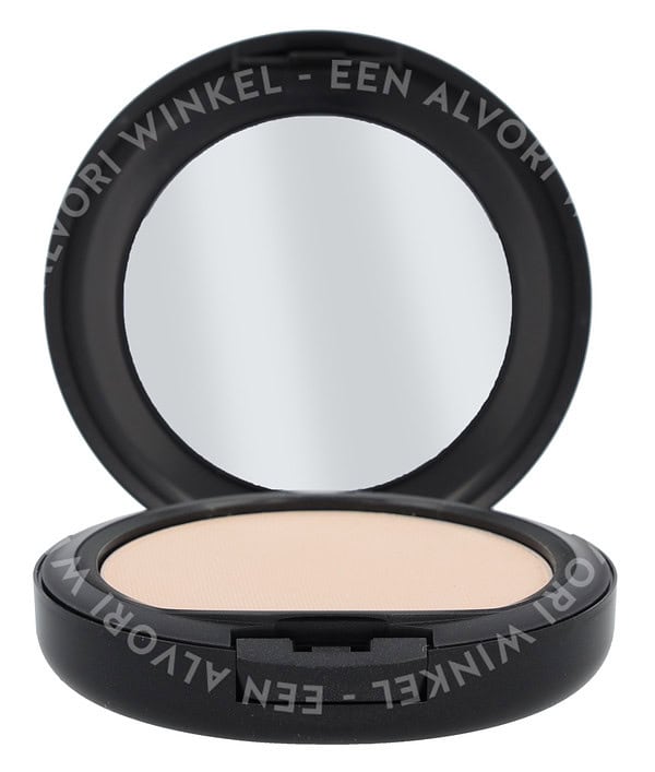 MAC Studio Fix Powder Plus Foundation 15g NC10 - Afbeelding 2