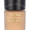 MAC Studio Radiance Serum-Powered Foundation 30ml NC17.5 - Afbeelding 2