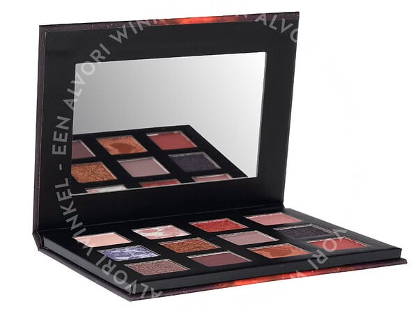 Catrice Dear universe Eyeshadow Palette Limited Edition 10,2g