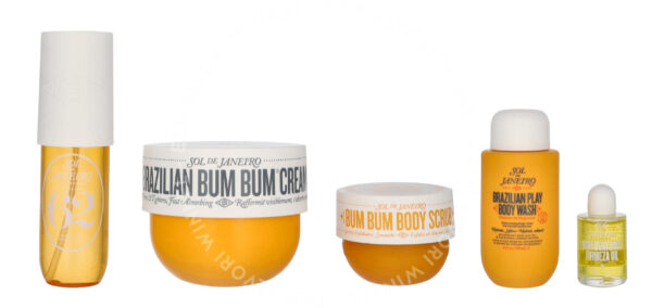 Sol De Janeiro Hydration Celebration Body Routine Set 507ml Brazilian Bum Bum Cream 240ml/Cheirosa 62 Perfume Mist 90ml/4Play Shower Cream-Gel 90ml/Bum Bum Scrub 70gr/Bum Bum Firmeza Oil Deluxe 12ml Remark: Bum Bum  body scrub 75 gr - Afbeelding 2