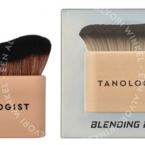 Tanologist Blending Brush For Self Tan 0