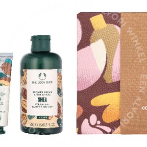 The Body Shop G4 Medium Shea Giftset 580ml Shower Cream 250ml/ Body Butter 200ml/Hand Balm 30ml/Body Mist 100ml/Large Bath Lily