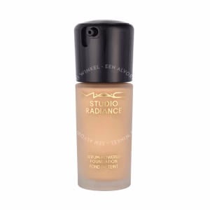 MAC Studio Radiance Serum-Powered Foundation 30ml NC17.5